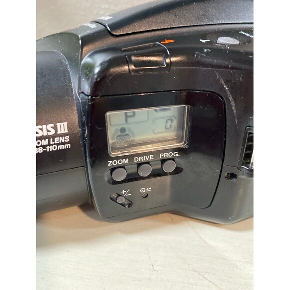 Chinon Genesis III Macro Zoom Lens 38-110mm Automatic Point Shoot Film Camera - Picture 6 of 9